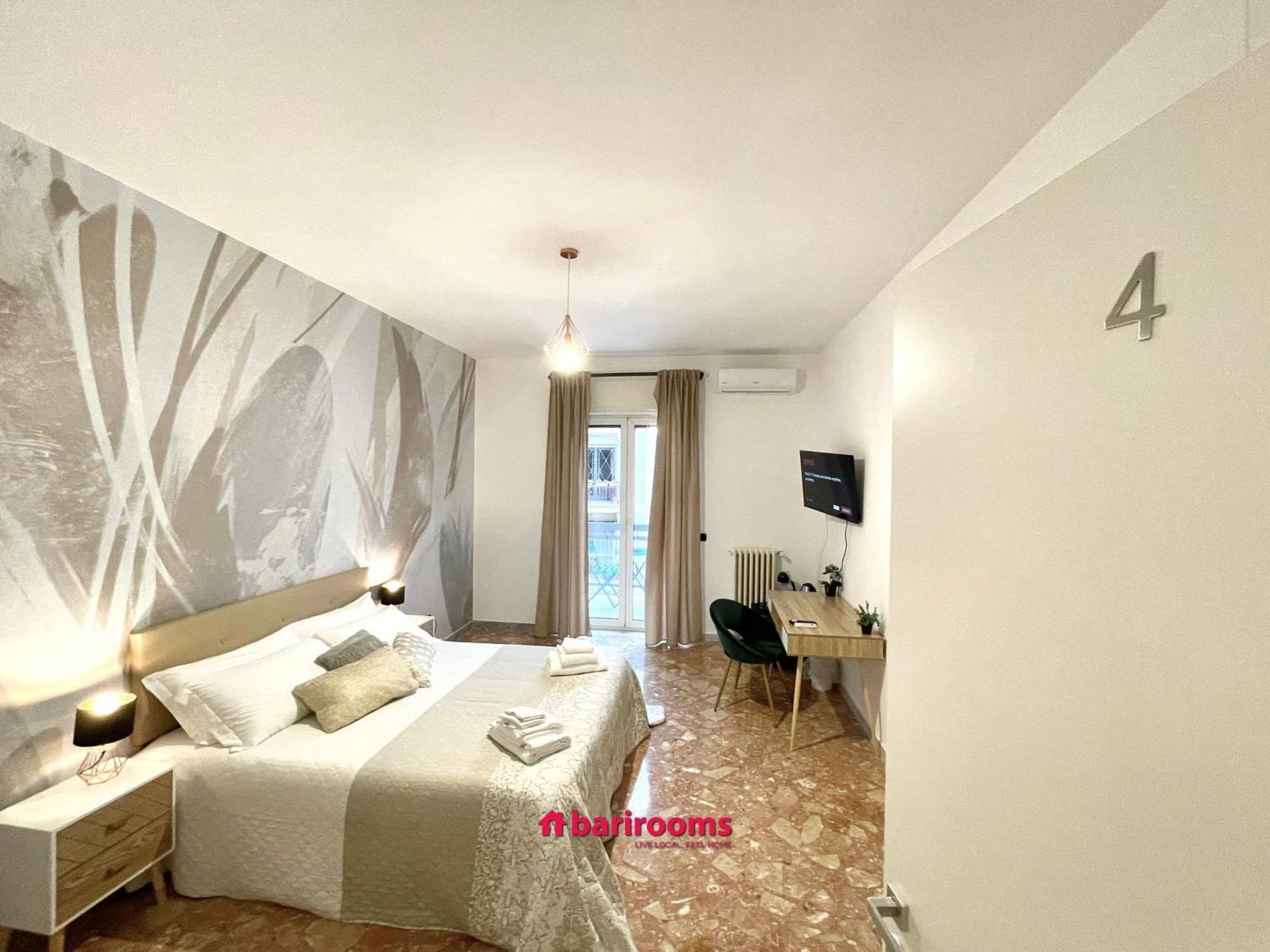 Barirooms Piccinni Ngoại thất bức ảnh