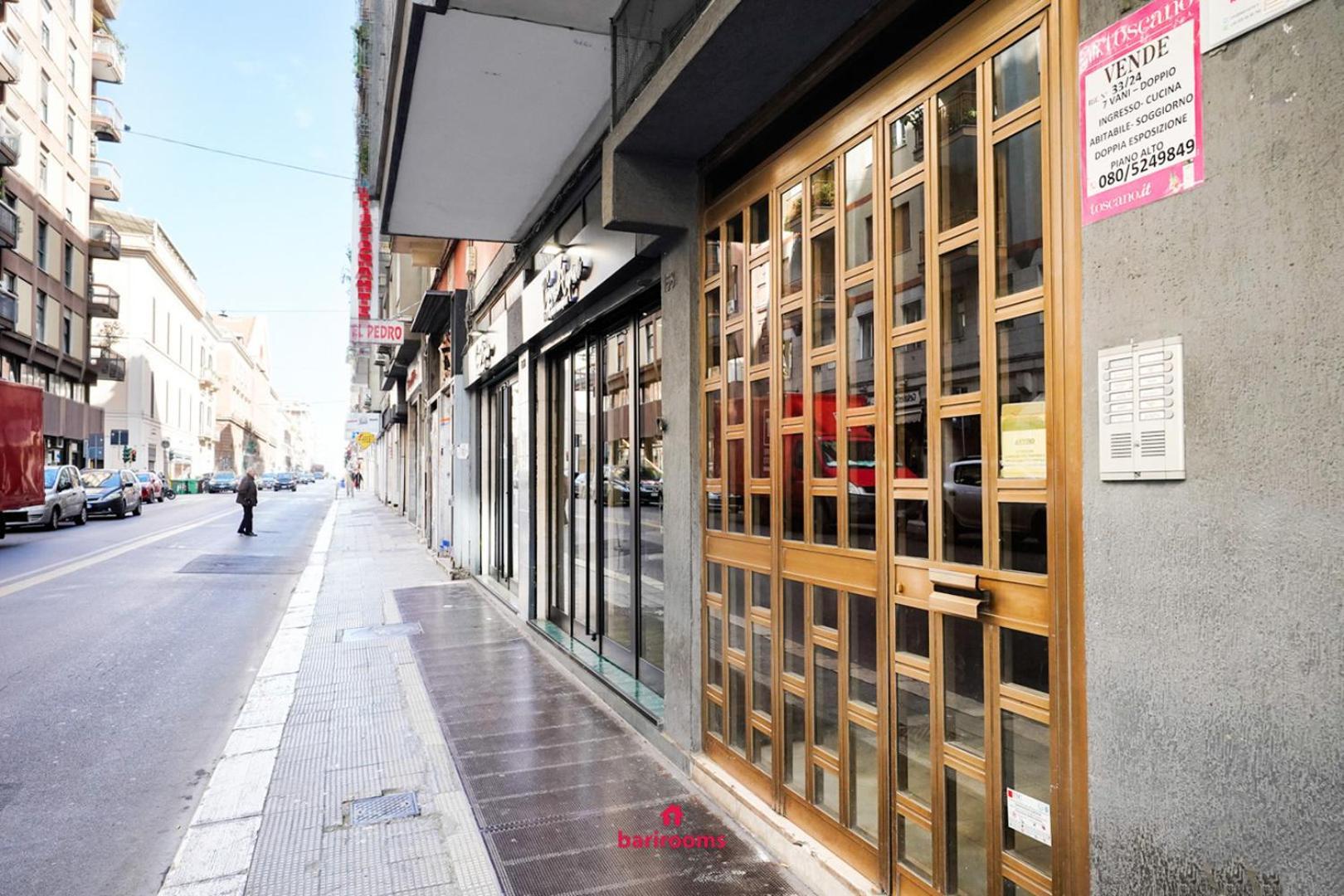 Barirooms Piccinni Ngoại thất bức ảnh